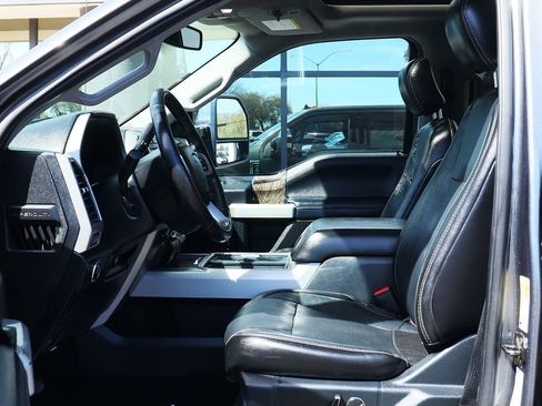 Used 2019 Ford F450 Lariat w/ Lariat Ultimate Package image 47