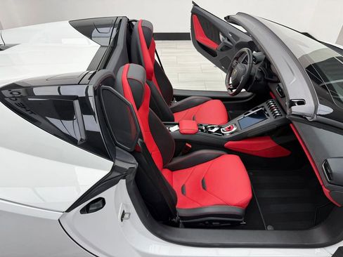 Used 2020 Lamborghini Huracan EVO AWD/4WD image 87