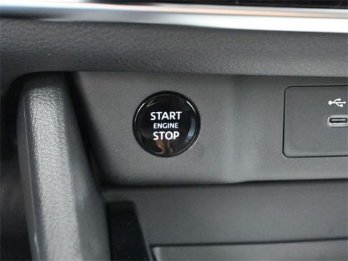 New 2026 Nissan Rogue S image 32