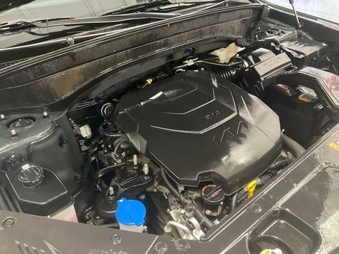 Used 2025 Kia Telluride S AWD/4WD image 10