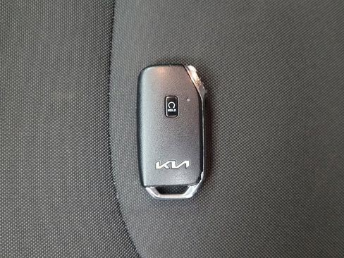 Used 2024 Kia Forte GT FWD image 32