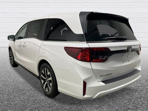 New 2026 Honda Odyssey EX-L image 4