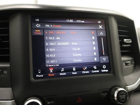 Used 2020 RAM 1500 Big Horn AWD/4WD image 50