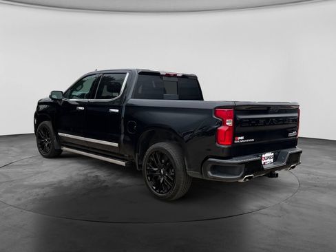 Used 2023 Chevrolet Silverado 1500 High Country w/ High Country Premium Package AWD/4WD image 7