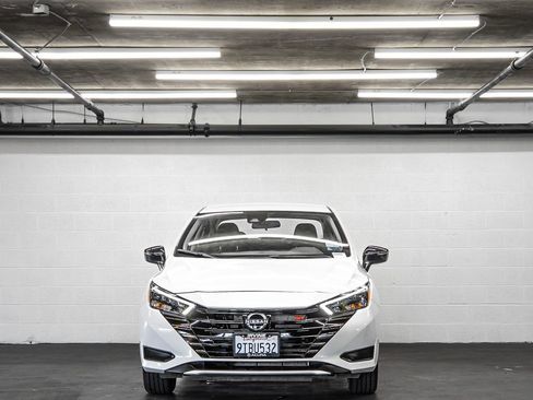 Used 2025 Nissan Versa SR w/ Trunk Package FWD image 8