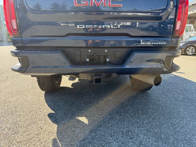 Used 2021 GMC Sierra 3500 Denali w/ Denali Ultimate Package AWD/4WD image 30
