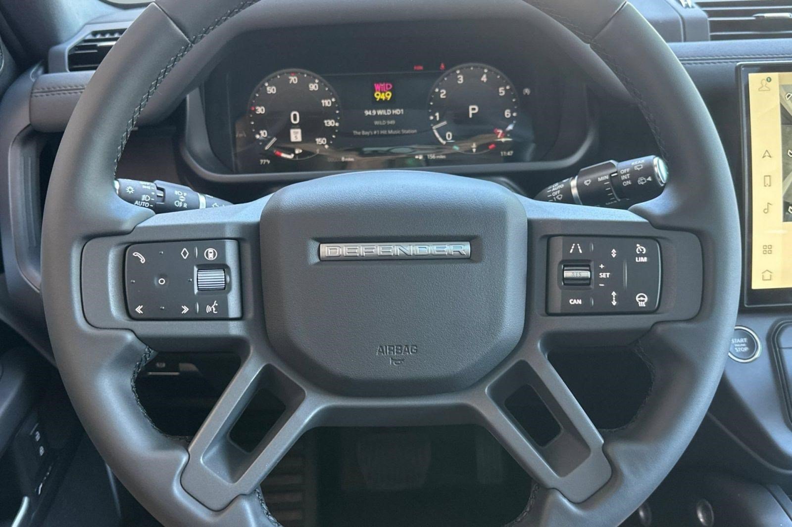 New 2026 Land Rover Defender 130 S AWD/4WD image 9