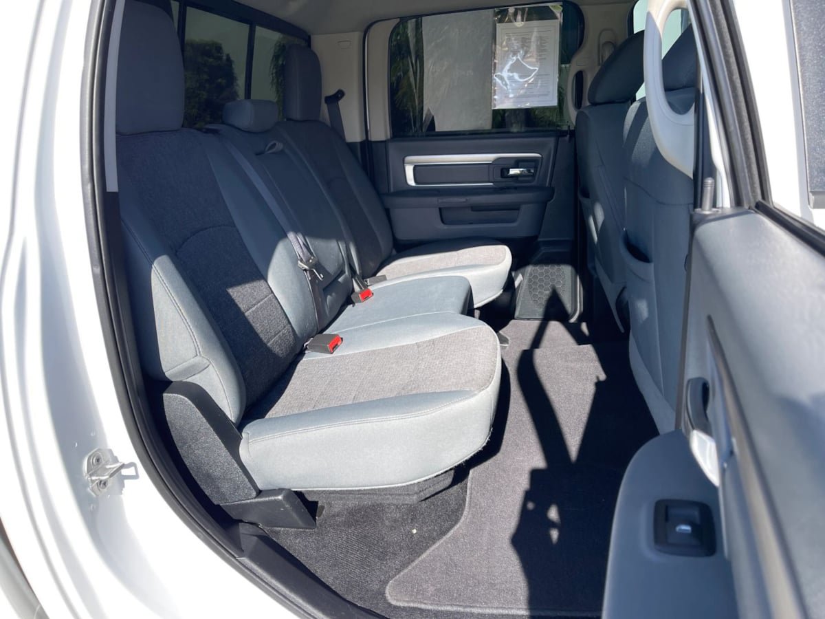 Used 2017 RAM 1500 Big Horn RWD image 28
