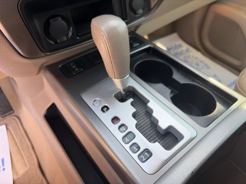 Used 2015 Nissan Armada SL AWD/4WD image 15