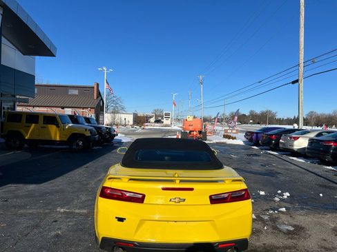 Used 2016 Chevrolet Camaro LT image 4