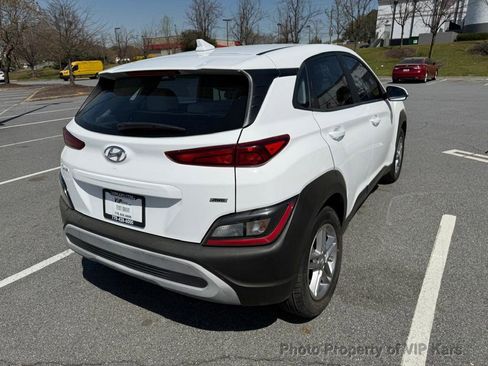 Used 2023 Hyundai Kona SE image 5