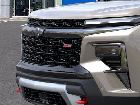 New 2026 Chevrolet Traverse Z71 w/ Enhanced Driving Package image 13