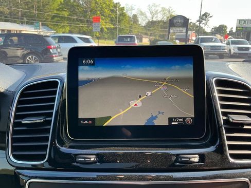 Used 2017 Mercedes-Benz GLE 43 AMG 4MATIC Coupe image 18