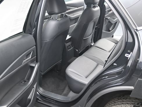 Used 2023 MAZDA CX-30 AWD 2.5 S w/ Select Package image 6