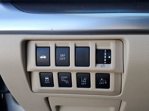 Used 2016 Subaru Legacy 2.5i Limited image 24