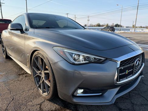 Used 2018 INFINITI Q60 3.0t Luxe w/ Sensory Package 3.0T Luxe image 19