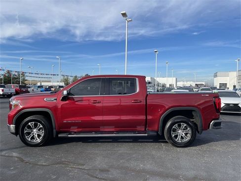 Used 2020 GMC Sierra 1500 SLE w/ SLE Value Package image 2