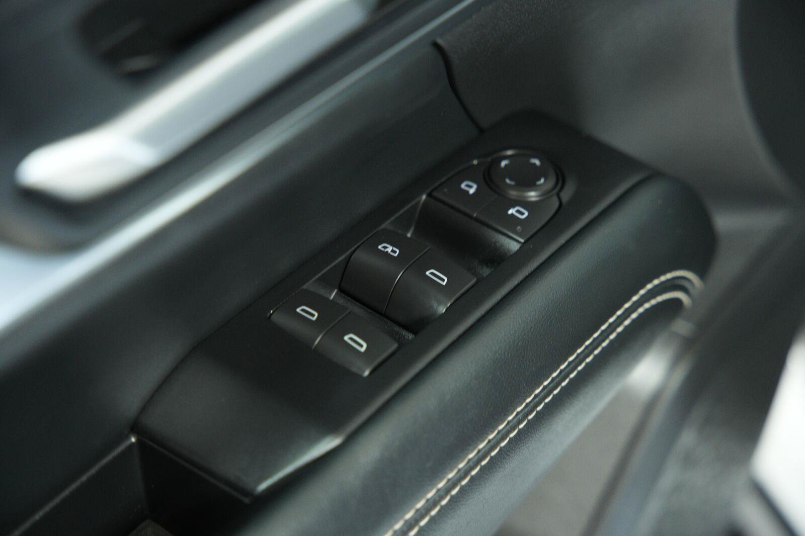 Certified 2026 GMC Terrain Elevation FWD image 32