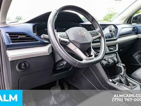 Used 2024 Volkswagen Taos SE FWD image 27