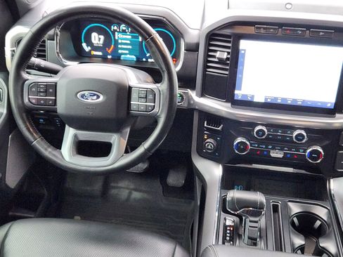 Used 2023 Ford F150 Lariat w/ FX4 Off-Road Package image 27