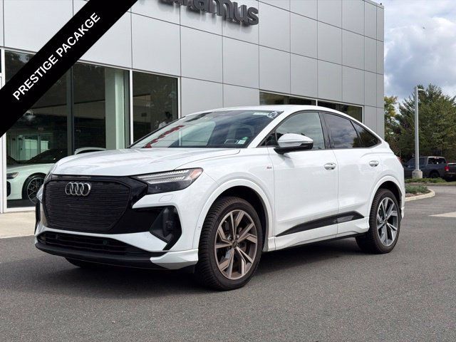 Used 2024 Audi Q4 e-tron Prestige AWD/4WD image 1