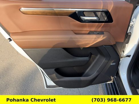 New 2026 Chevrolet Tahoe High Country AWD/4WD image 57