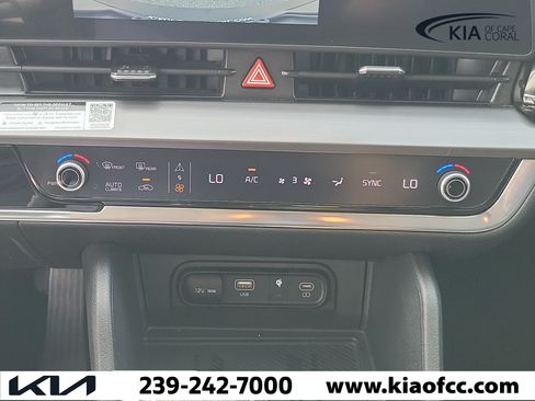 Certified 2023 Kia Sportage EX FWD image 27