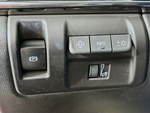 Used 2014 Cadillac CTS Premium image 17