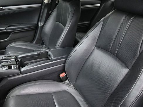 Used 2017 Honda Civic EX-L image 18