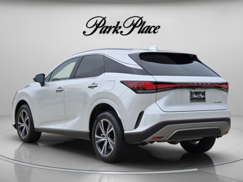 Used 2025 Lexus RX 350 Premium w/ Accessory Package (Z1) FWD image 3