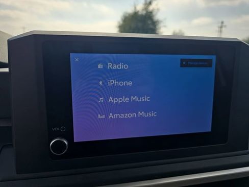 Used 2025 Toyota Tacoma SR image 19