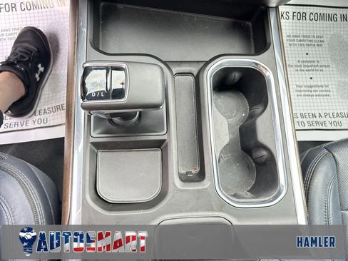 Used 2023 Chevrolet Silverado 1500 High Country image 24