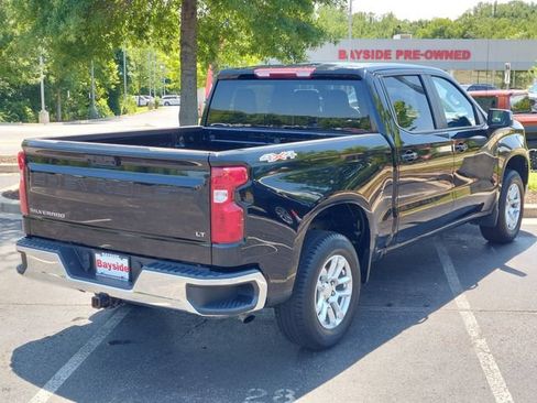 Used 2023 Chevrolet Silverado 1500 LT AWD/4WD image 45