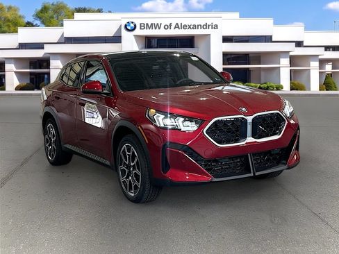 New 2026 BMW X2 xDrive28i w/ Convenience Package AWD/4WD image 3