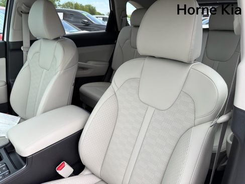 New 2026 Kia Sorento S w/ S Panoramic Sunroof Package FWD image 10