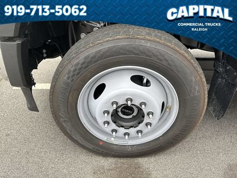 New 2026 Ford F550 4x4 Supercab Super Duty image 13
