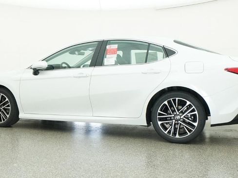New 2026 Toyota Camry XLE FWD image 20