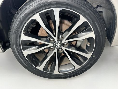 Used 2014 Toyota Corolla S FWD image 11