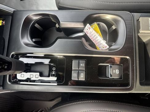 New 2026 Subaru Outback Limited AWD/4WD image 83
