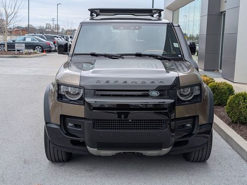 Used 2023 Land Rover Defender 90 X image 7