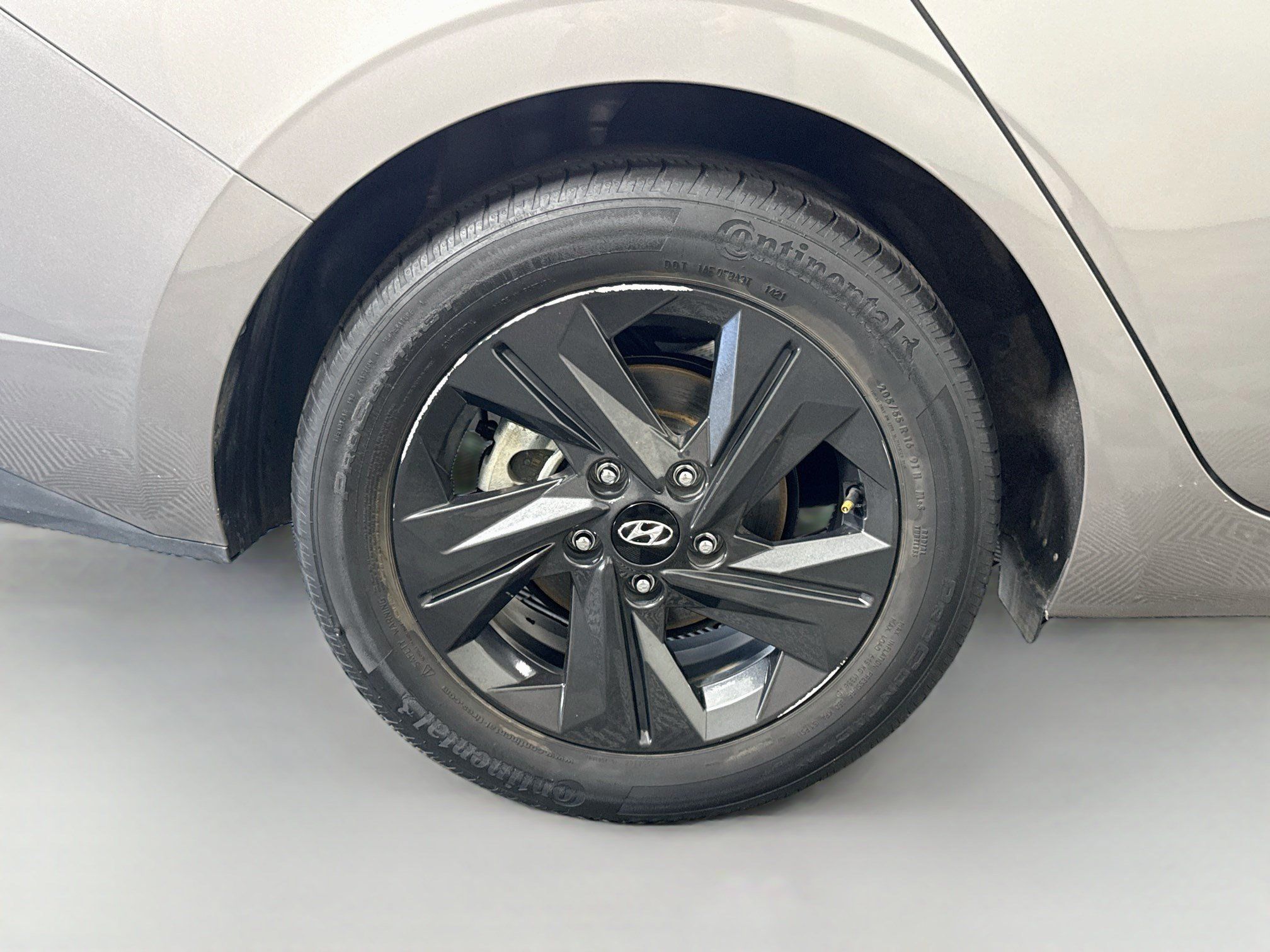 Used 2022 Hyundai Elantra SEL w/ Convenience Package FWD image 33