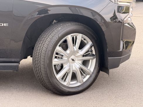 Used 2023 Chevrolet Tahoe High Country AWD/4WD image 8