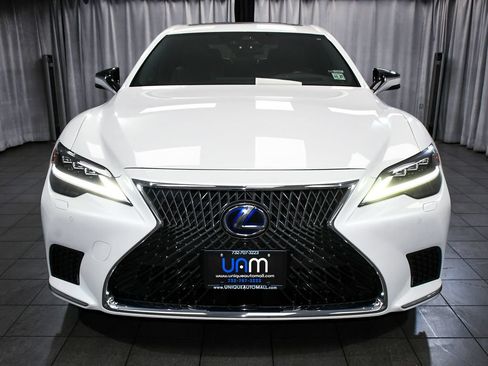 Used 2022 Lexus LS 500h AWD w/ Luxury Package image 2