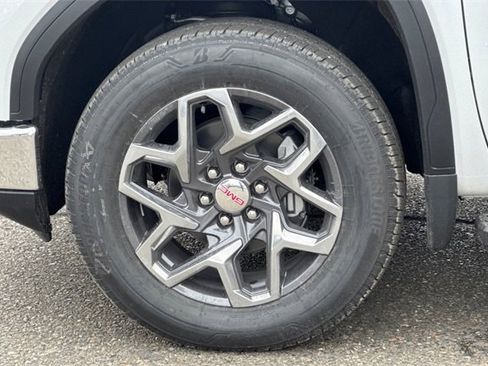 New 2026 GMC Sierra 1500 SLT w/ SLT Premium Plus Package image 32