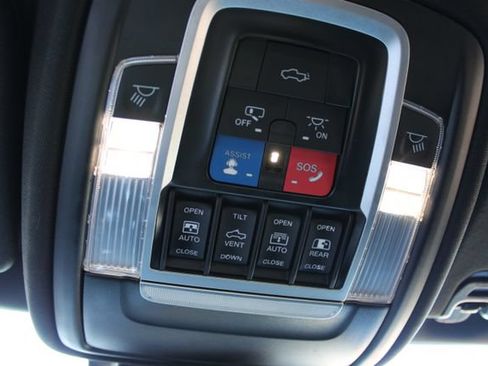 Used 2023 RAM 1500 Limited AWD/4WD image 31