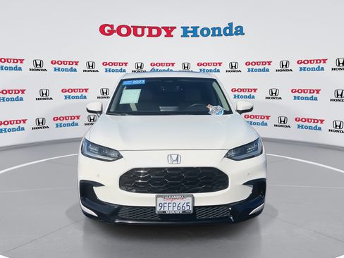 Certified 2023 Honda HR-V EX-L image 3