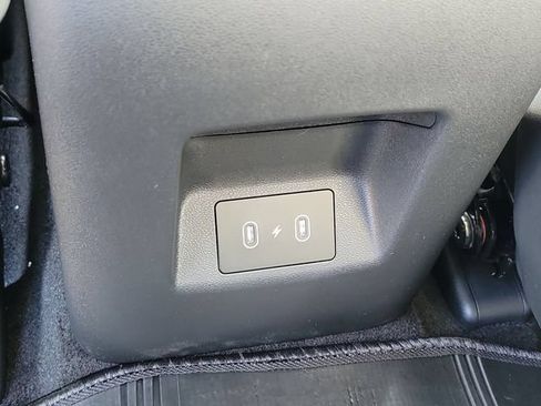 New 2026 Hyundai Tucson SE w/ Tow & Go Package FWD image 23
