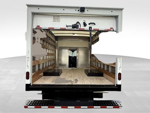 New 2024 Ford Transit 350 DRW w/ Interior Upgrade Package image 4