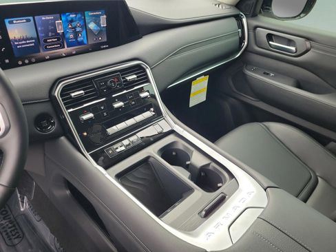 New 2026 Nissan Armada SV image 27