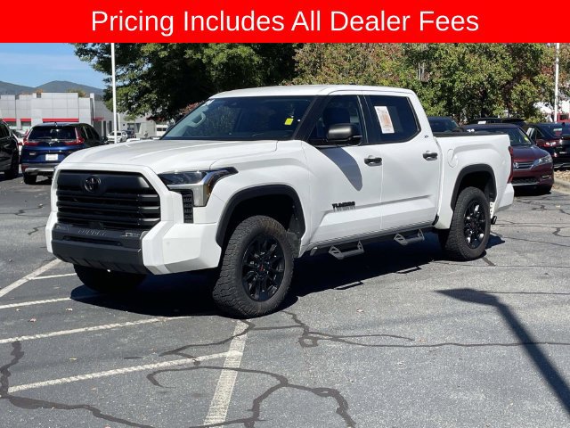 Used 2024 Toyota Tundra SR5 w/ SR5 Convenience Package AWD/4WD image 1